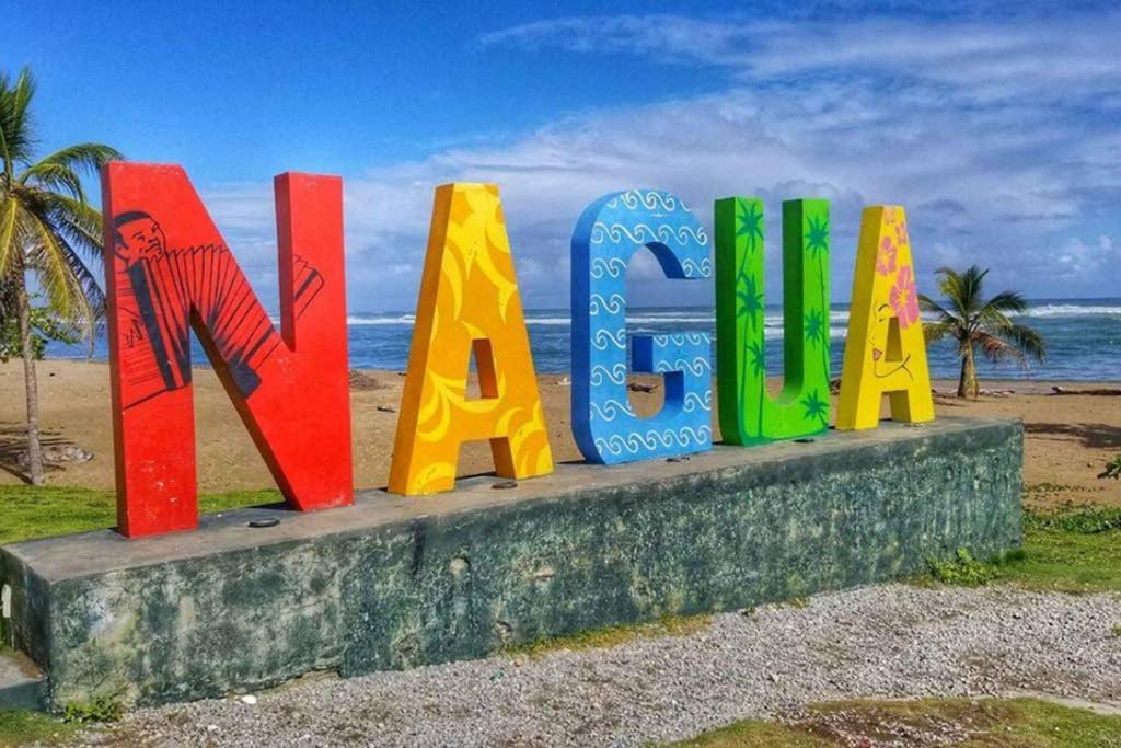 3 Bedroom Apartment In Nagua City Center With Parking And Free Wifi Exterior foto